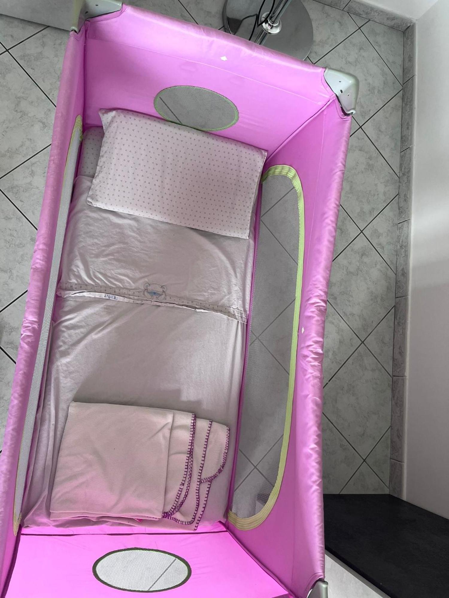 Lizzies Hus Apartment *